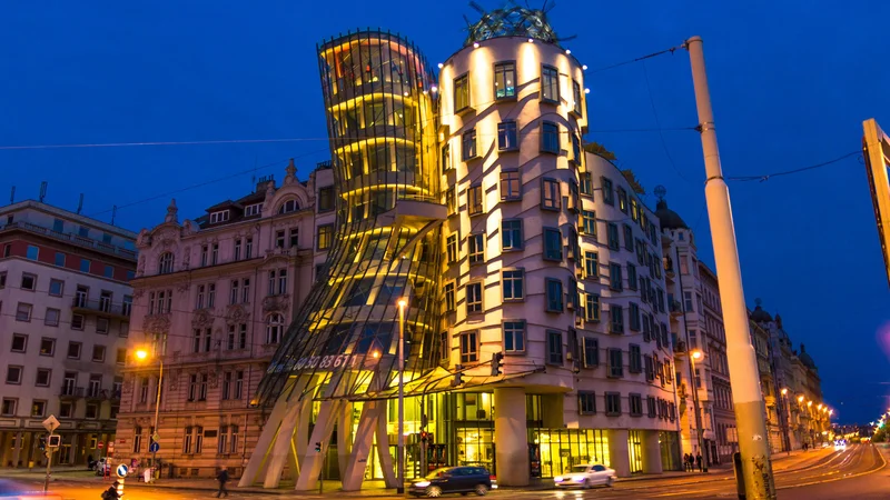 The dancing house