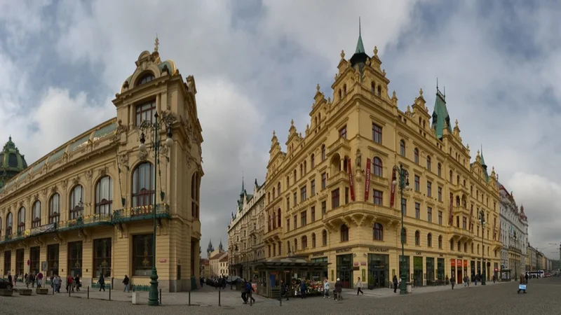 Площадь Республики